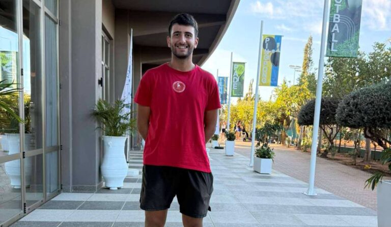 Ο Νικόλας Χατζηαβραάμ μπαίνει στην επαγγελματική κατάταξη της ATP