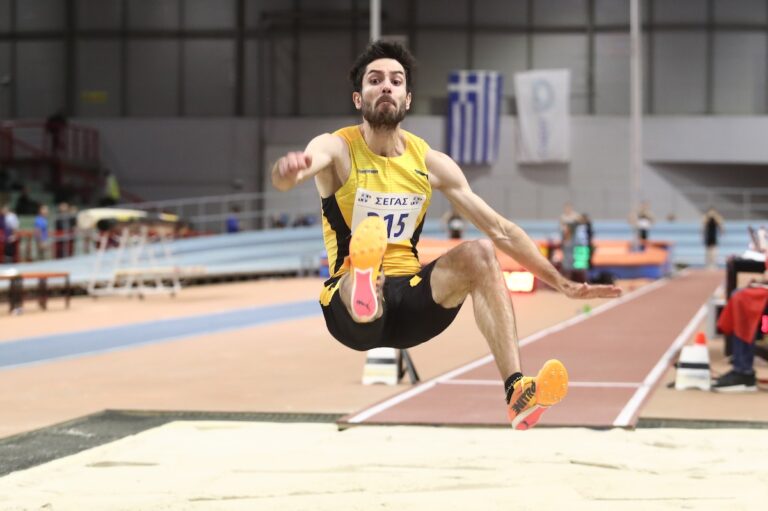 8.12 ο Μιλτος Τεντόγλου στο πρώτο του αγώνα για το 2026