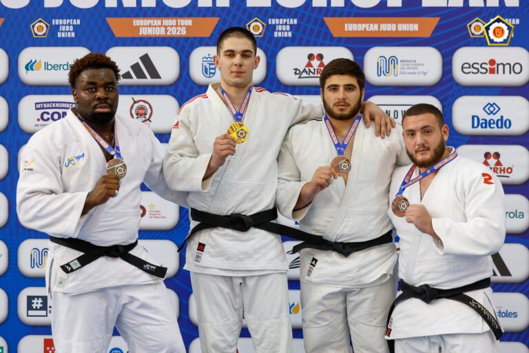 Χάλκινος ο Κωστελίδης